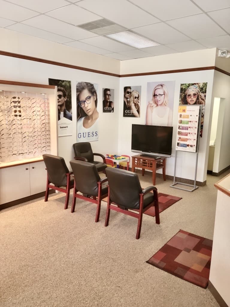 Focus Optical — Rochester Hills eyeglass shop